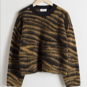 &Other Stories Wool blend Zebra sweater